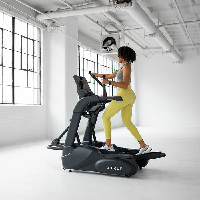 True Fitness Gravity Elliptical with Unite 22 Console